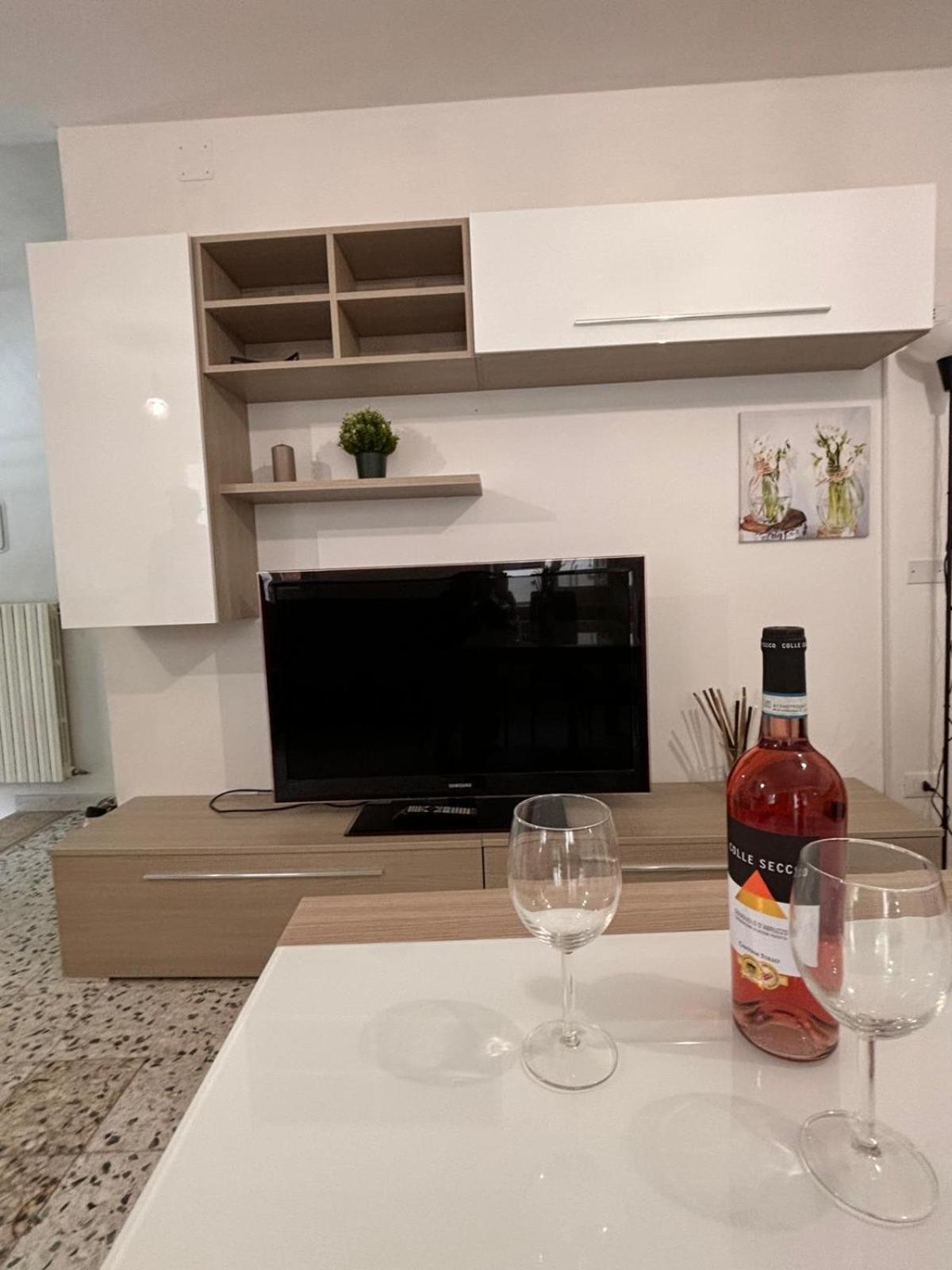 La Ginestra Apartment Roccascalegna Exterior foto